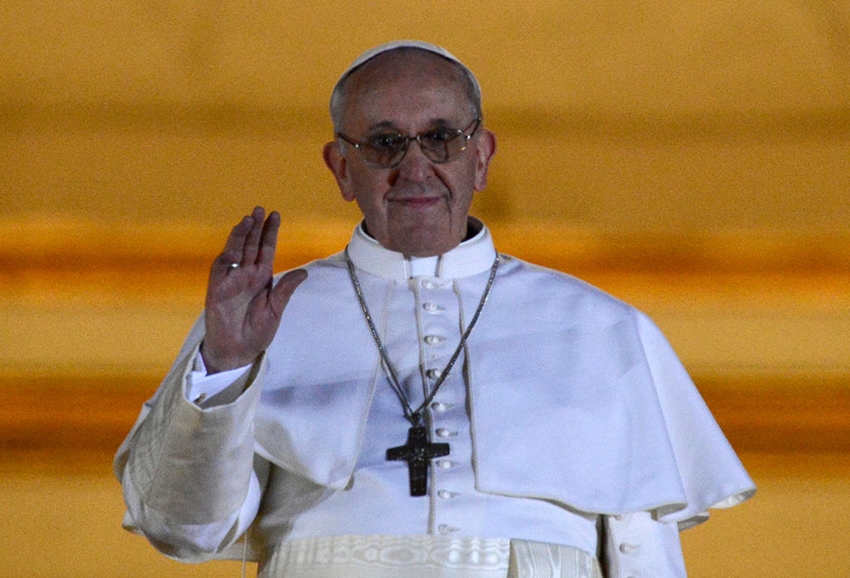 Папа римский песня. Папа Франциск. Франческо папа Римский. Папа Римский Франциск 2020. Папа Римский Франциск 2013.