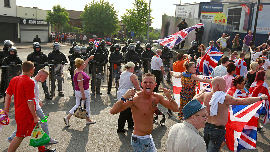 ирландцы католики. ирландия протестанты.