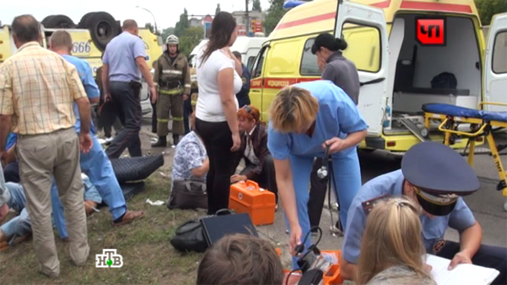 Дтп с автобусом в курске. Красноярские врачи спасли пассажира.