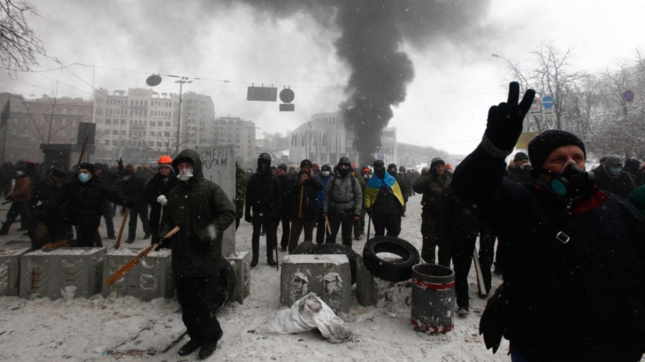Тернополь погромы 2014. Отношения между беркутом и джейраном