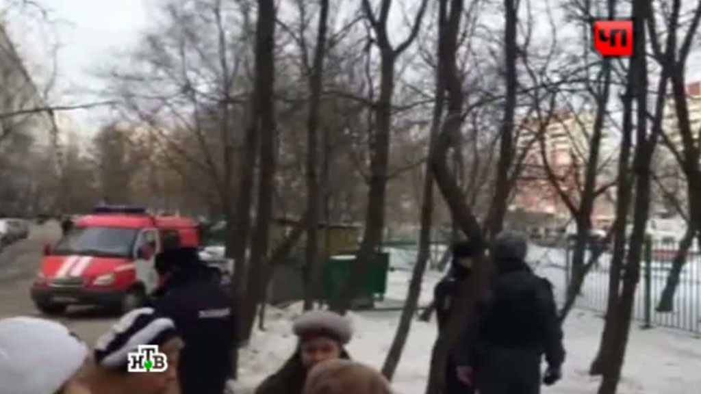 Стрельба в москве сегодня на севере москвы. Стрельба в школе 263 Москва.