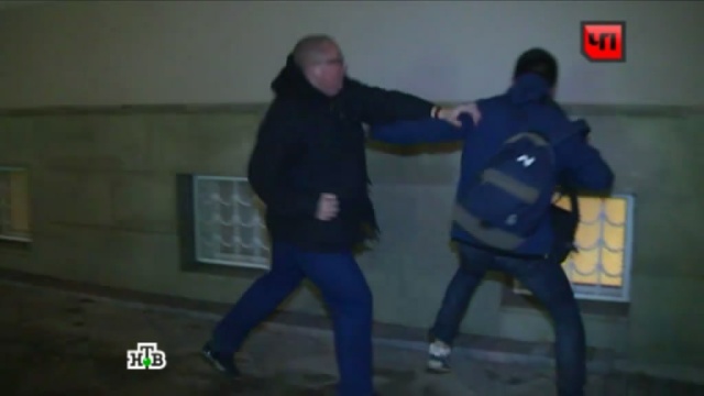 На премьере фильма про Надежду Савченко избили журналиста.драки и избиения, журналистика, Москва, Украина, эксклюзив.НТВ.Ru: новости, видео, программы телеканала НТВ