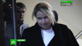 Васильева заметно волновалась перед встречей с Сердюковым в суде