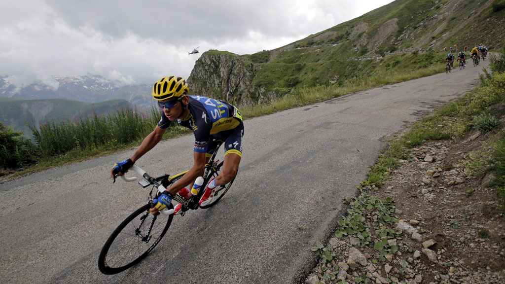 Допинг велоспорт. Велогонщик роки.