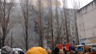 Под завалами взорвавшегося в Волгограде дома ищут двоих погибших