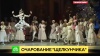 Юные Маши и Щелкунчики репетируют выход на сцену Мариинского театра