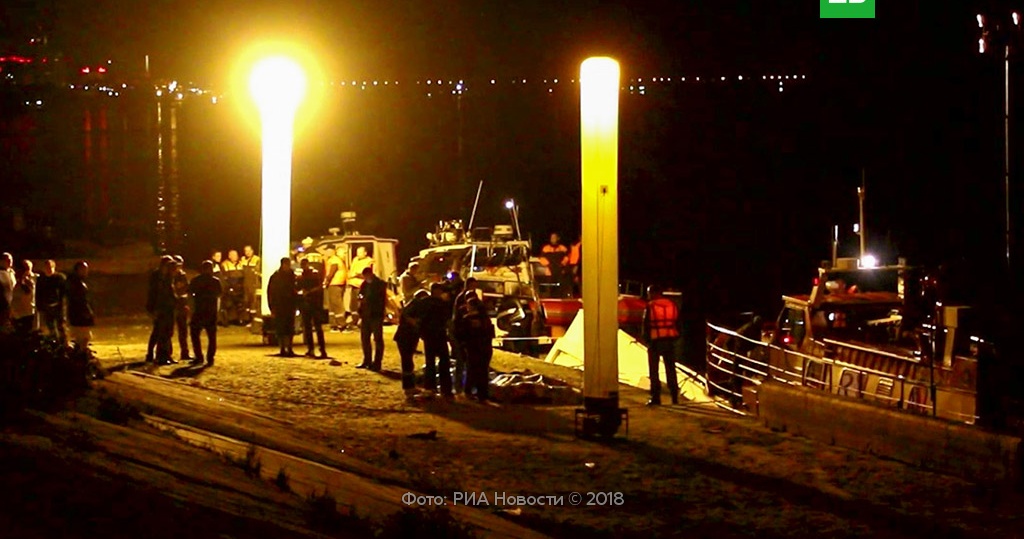 06. Катамаран и баржа волгоград. Трагедия на волге 2018. 06. 06.