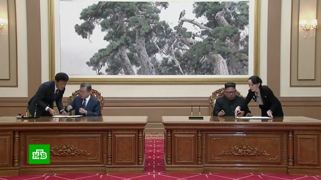 Лидеры двух Корей подписали совместный документ на саммите в Пхеньяне.Ким Чен Ын, Северная Корея, Южная Корея.НТВ.Ru: новости, видео, программы телеканала НТВ