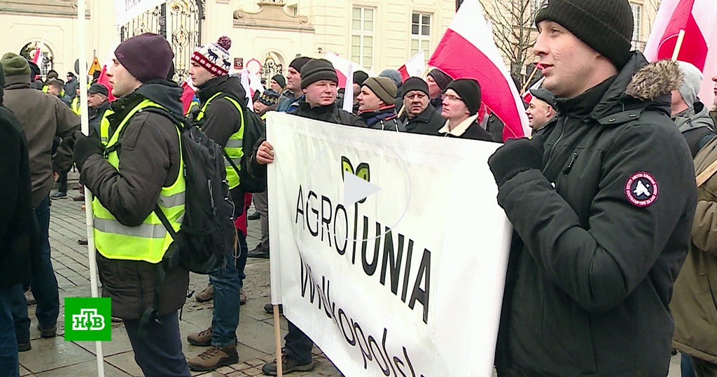 Почему польша не любит. Польша забастовка фермеров. Польские фермеры. Протесты фермеров в Польше.