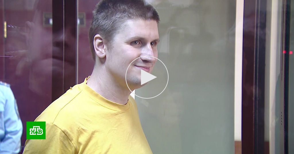 Блоггер получил. Блоггер получил. Заработок в интернете блогеры. Лицо блогера джела в реальной жизни. Заработок блоггеров.