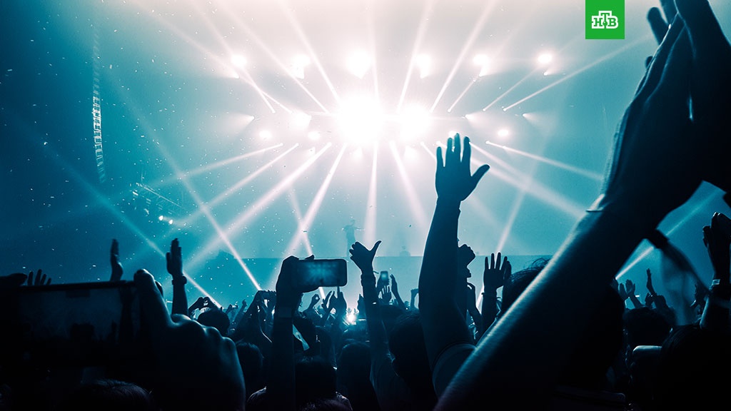 Новости шоу-бизнеса: расходы звезд на миллионы во время пандемии