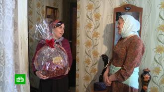 В Грозном волонтеры поздравляют женщин с наступающим 8 Марта