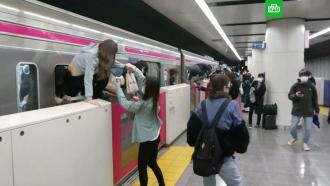Резня в токийском метро: мужчина с ножом попытался поджечь вагон