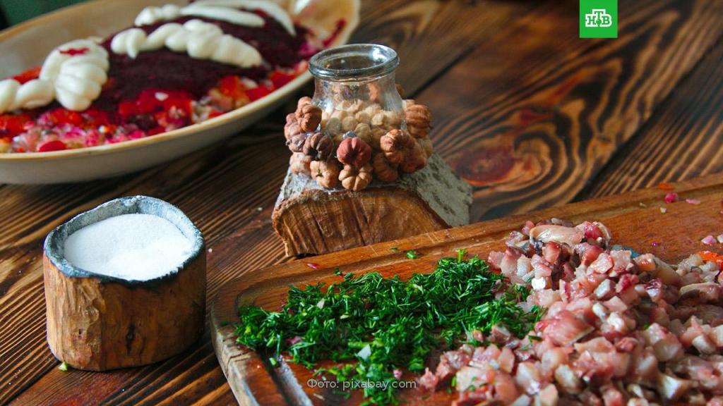 Селедка под шубой - классический рецепт приготовления вкусного праздничного салата