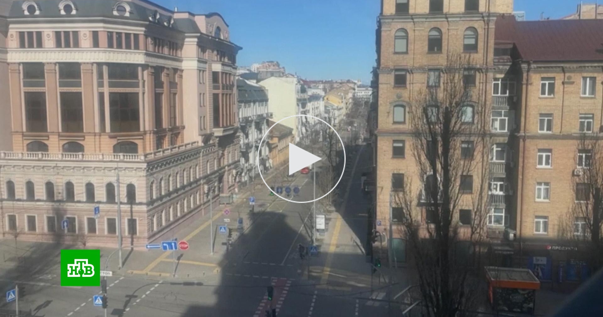 Пустой киев. Майдан незалежности киев 2022. Улицы украины. Киевская улица. Современные улицы киева фото.