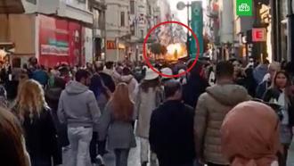 Момент взрыва в Стамбуле