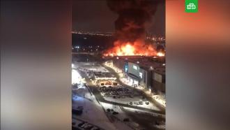 Пожар вспыхнул в ТЦ «Мега Химки»