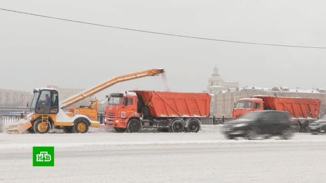 Последствия непогоды в Москве устраняют более 75 тыс. рабочих.Москва, погода.НТВ.Ru: новости, видео, программы телеканала НТВ