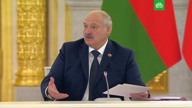 Лукашенко: в Белоруссию через Россию идет поток оружия с Украины.Белоруссия, Лукашенко, Украина, оружие.НТВ.Ru: новости, видео, программы телеканала НТВ