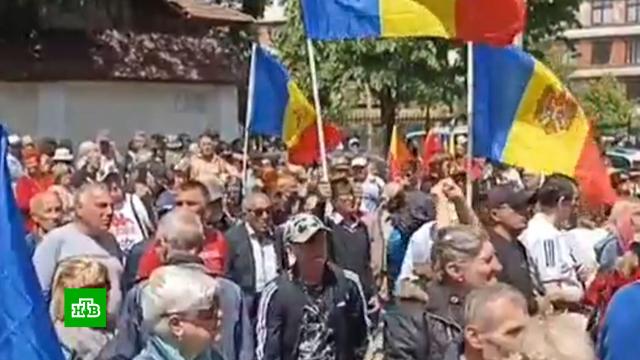 В Молдавии оппозиционеры вышли на митинг.Молдавия, митинги и протесты, оппозиция, партии.НТВ.Ru: новости, видео, программы телеканала НТВ