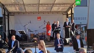 Bild: на фестивале СДПГ канцлера ФРГ Шольца освистали и обвинили в разжигании войны на Украине