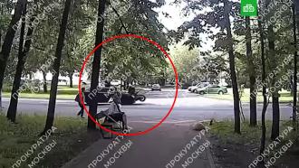 Подросток за рулем Toyota столкнулся с мотоциклистом на востоке Москвы