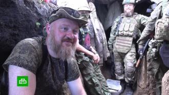 Корреспондент НТВ вместе с бойцами батальона «Скиф» проехал по «дороге жизни» под Соледаром