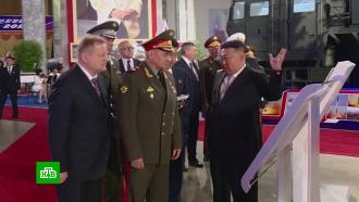 Ким Чен Ын показал Шойгу новые ракеты, танки и БПЛА