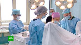 Петербургские педиатры провели редкую операцию по удалению надпочечника