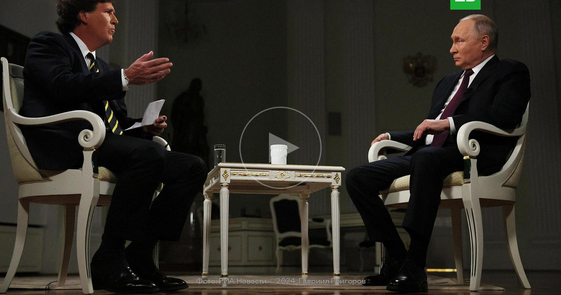 американский ведущий такер карлсон. такер карлсон fox news. Mike pence and tucker. телеведущий сша. такер карлсон мем про украину.